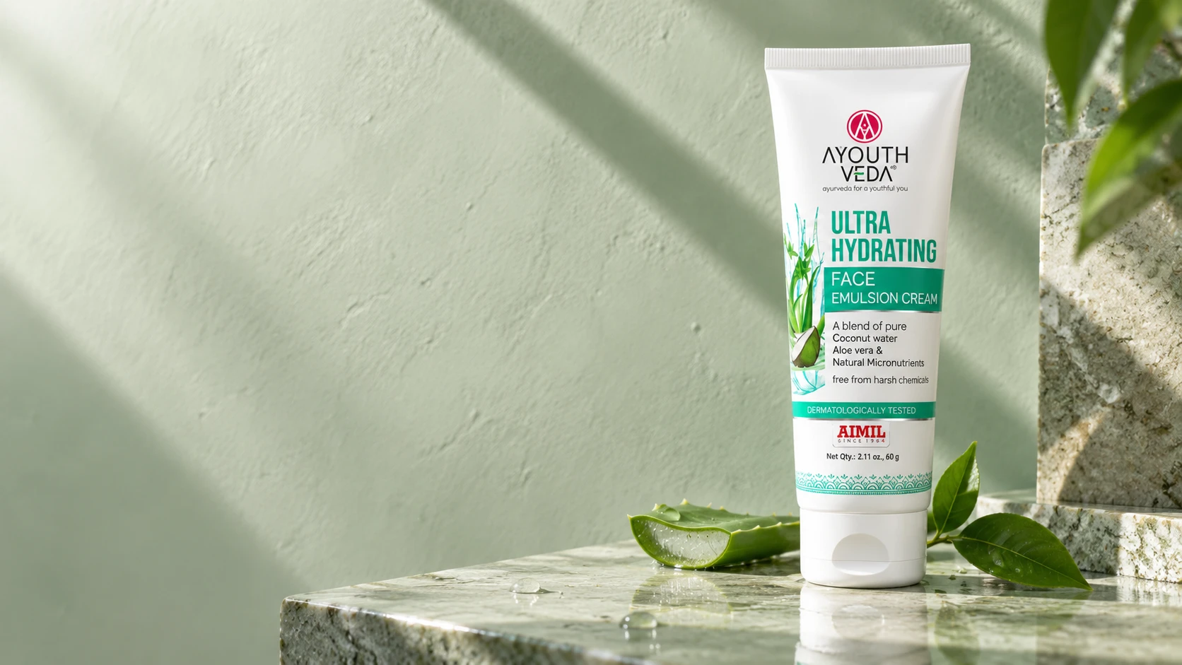 Ultra Hydrating Face Emulsion campaign composition