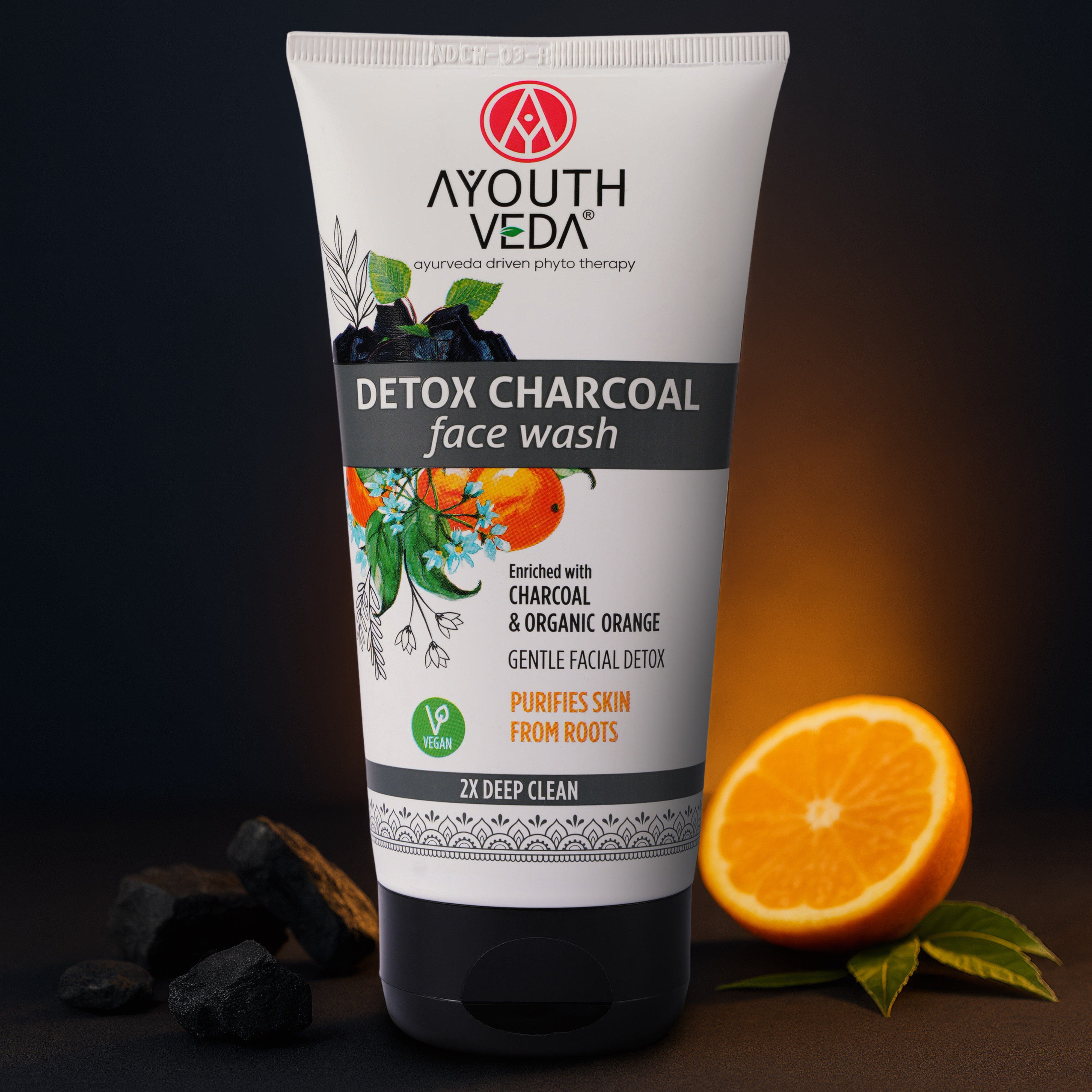Detox Charcoal Face Wash product photograph